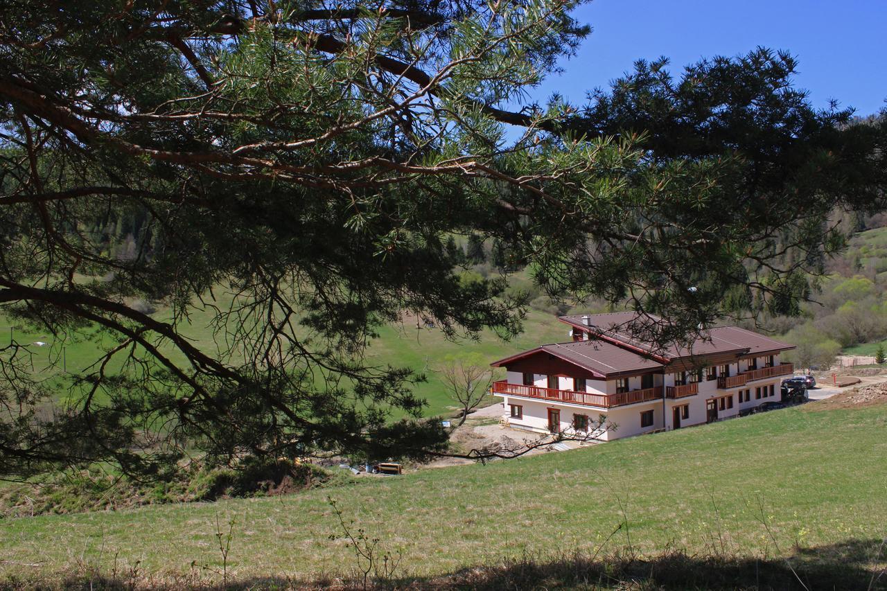 Hotel Studnicky Vernar Экстерьер фото