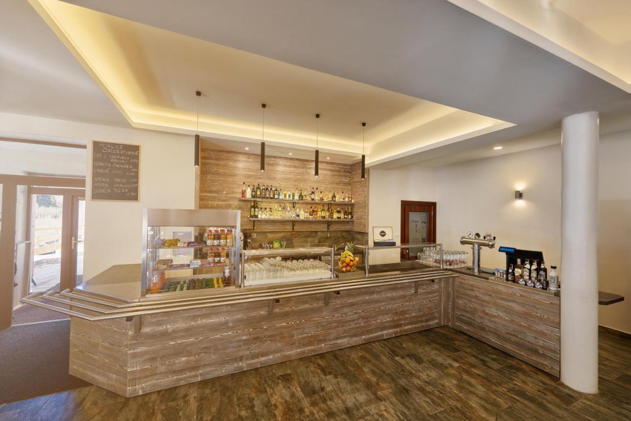 Hotel Studnicky Vernar Экстерьер фото
