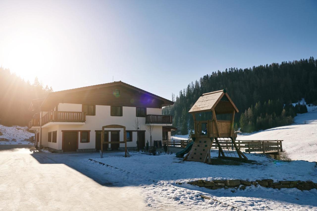 Hotel Studnicky Vernar Экстерьер фото